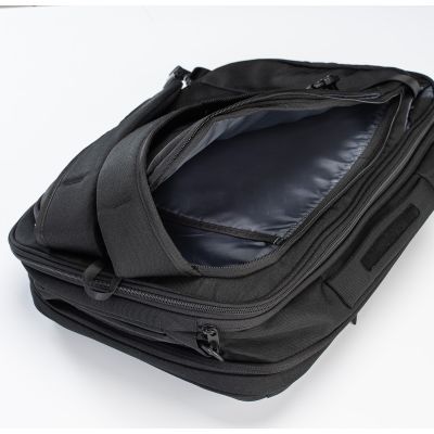 18. Iguana Calator backpack 92800604064