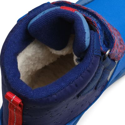 8. Affenzahn Blizzy Whale vegan barefoot winter boots (01682-30119)