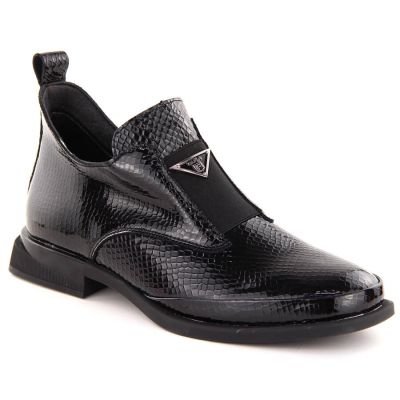 12. Women’s black crocodile-effect patent leather ankle boots with decorative detail, Filippo DBT6425