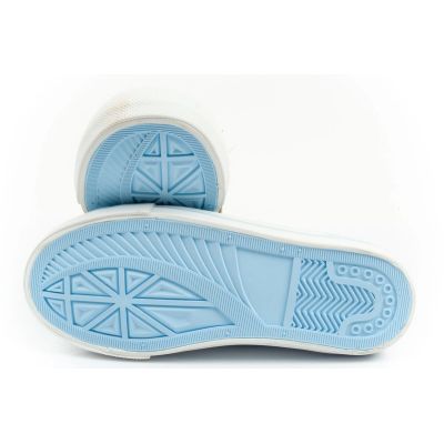 9. Leomil children's sports shoes Stitch sneakers comfortable light white