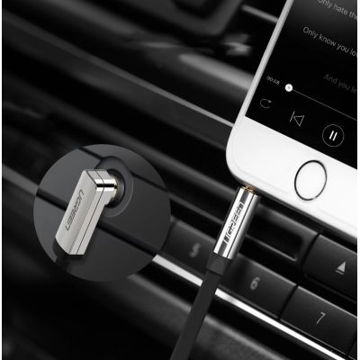 4. Ugreen flat angled cable AUX audio cable 3.5 mm mini jack 0.5 m black (AV119 10596)
