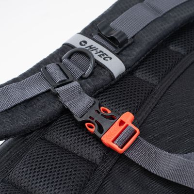 6. Hi-Tec Felix 92800603027 Backpack