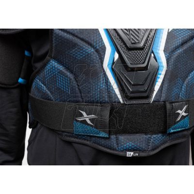 3. Bauer X Intermediate M 1058537 hockey shoulder pads