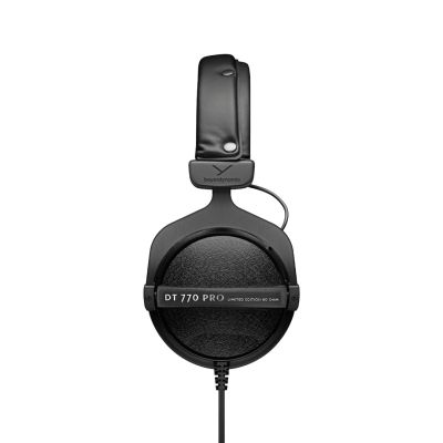 14. Beyerdynamic DT 770 PRO 80 OHM BLACK LIMITED EDITION - Closed studio headphones