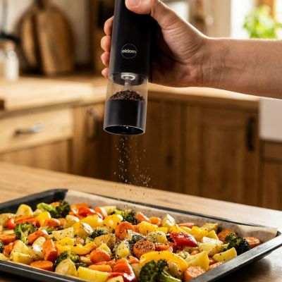 7. ELDOM ZMP5 ELECTRIC SALT AND PEPPER GRINDER SET, RECHARGEABLE, USB