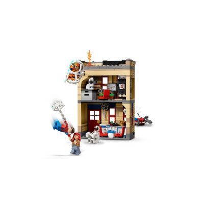 4. LEGO Marvel Super Heroes 76317 - Peter Parker's Apartment