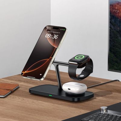 7. Tech-Protect QI15W-A45 3in1 Wireless Charger with MagSafe for Apple Devices - Black