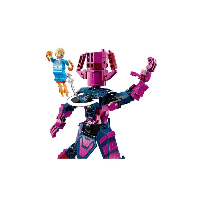 18. LEGO Marvel Super Heroes 76316 Fantastic Four vs. Galactus