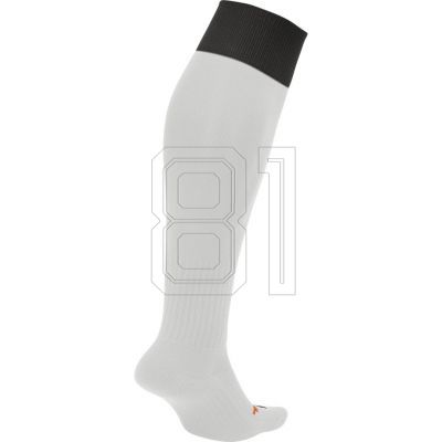 4. Nike U Classic II 2.0 Team SX7580-100 football socks