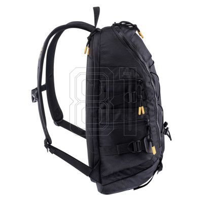 3. Backpack Iguana Daemon 92800355292