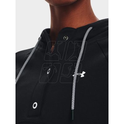 6. Under Armor Sweatshirt W 1365844-001