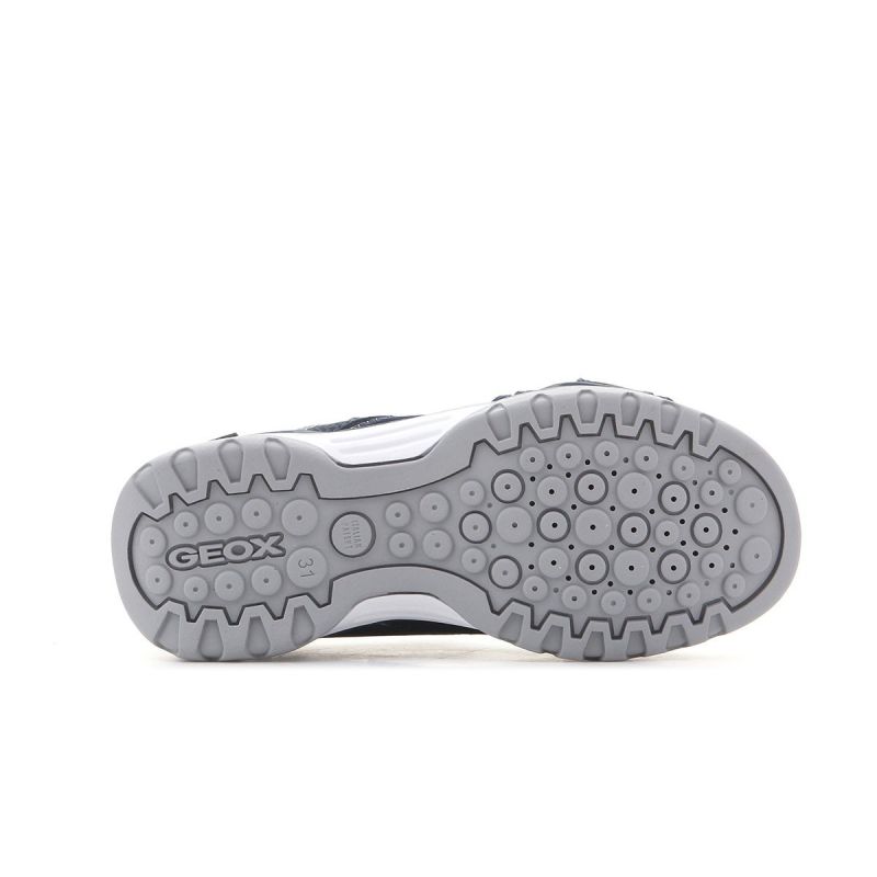 9. Geox J Borealis J820RB 01050 C0661