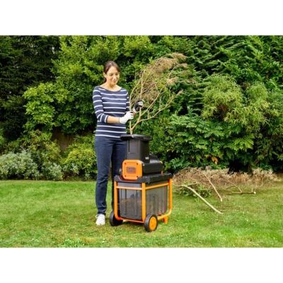 14. BD 2800W Branch Shredder, 40mm Diameter