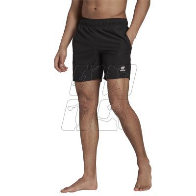 3. Adidas Adicolor Essentials Trefoil Swim M shorts H35499
