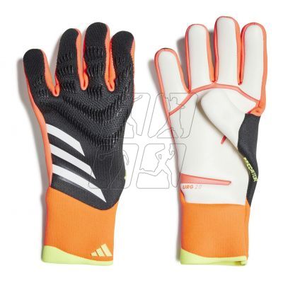 3. Adidas Predator Pro M IQ4034 goalkeeper gloves