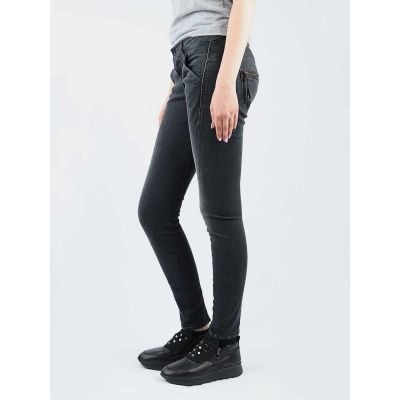 2. Guess Rocket W23164D0OA1-BLMO