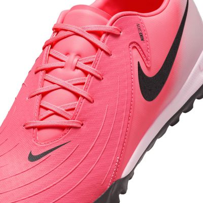 5. Nike Phantom GX II Academy M FJ2577-600 football boots