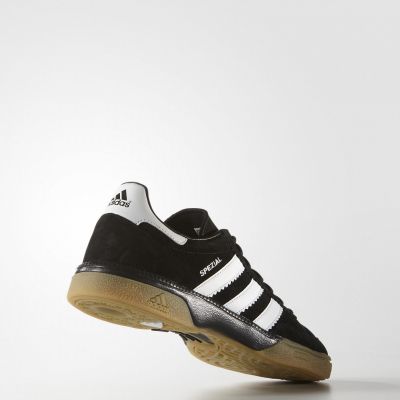 3. adidas Handball Spezial M M18209 handball shoes