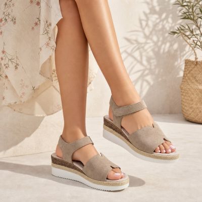 9. Women's leather wedge sandals beige Jezzi 26SD18-32