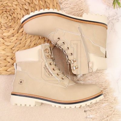 9. Insulated hiking boots NEWS W EVE249A beige