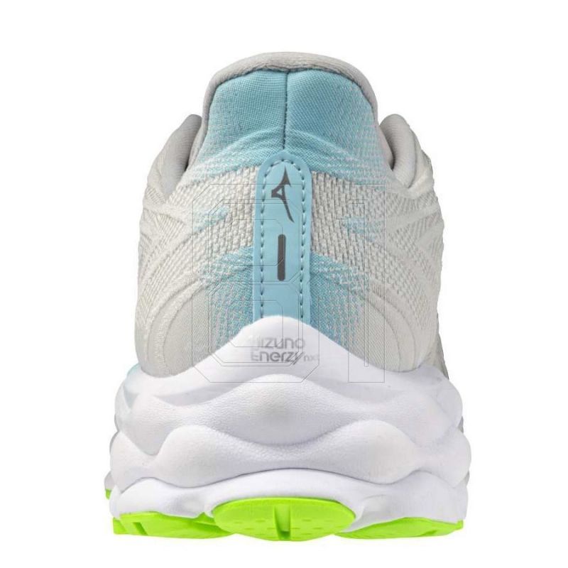 4. Mizuno Wave SKY 8 M Running Shoes J1GC240256