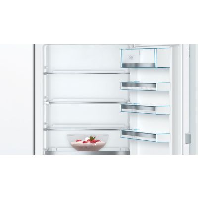 4. BOSCH KIS87AFE0 built-in refrigerator