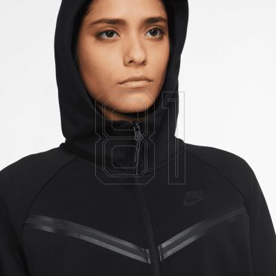 5. Nike Sportswear Tech Fleece Windrunner Sweatshirt W CW4298-010