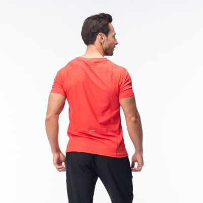 7. Men’s IGNITE Short-Sleeve T-Shirt