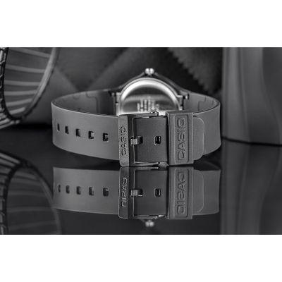 6. Women's watch CASIO MQ-24-7BLLEG + BOX