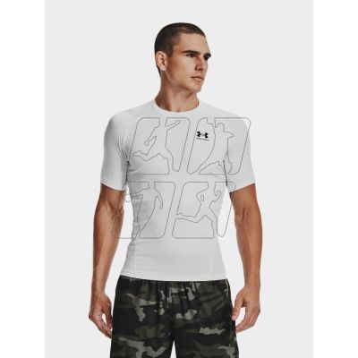 5. Under Armor Heatgear Armor Short Sleeve M 1361518-100