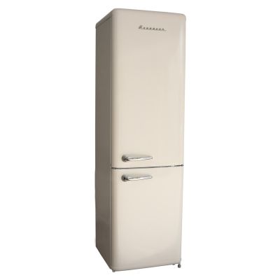 2. Retro Ravanson LKK-250RC refrigerator