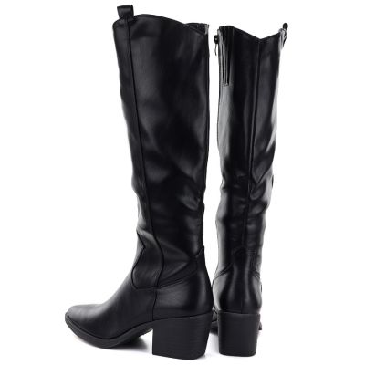 5. Black cowboy boots with a block heel M.Daszyński SA261-6