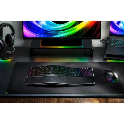 3. Razer Pro Type Ergo Keyboard Universal USB + RF Wireless + Bluetooth QWERTY US English Black