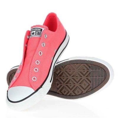 12. Converse Chuck Taylor Carniva Jr. 642908F Sneakers