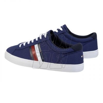 6. Tommy Hilfiger Sneaker M FM0FM02685 shoes