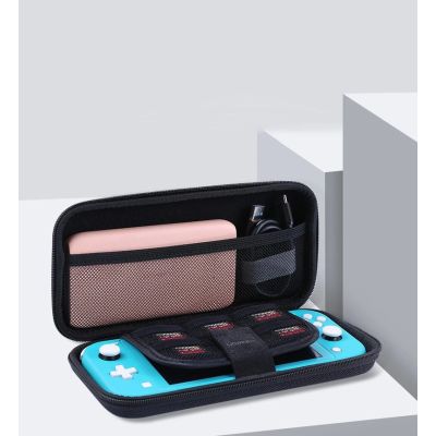 12. Ugreen Case Box for Nintendo Switch and Accessories S 26.5 x 10 x 13.5 cm black (50275 LP145)