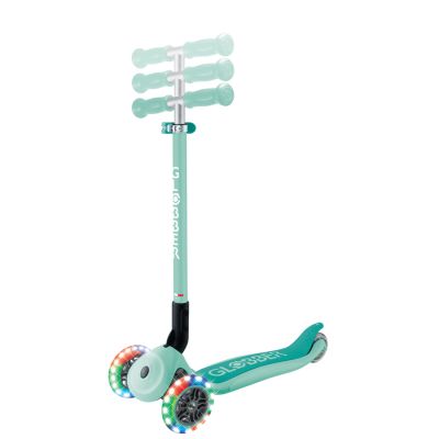 4. PRIMO FOLDABLE LIGHTS 3-Wheel Scooter (432-611-4)