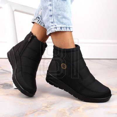 10. News W EVE437A black wedge snow boots