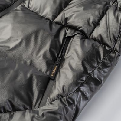 4. Women's Insulated Jacket CRULE W