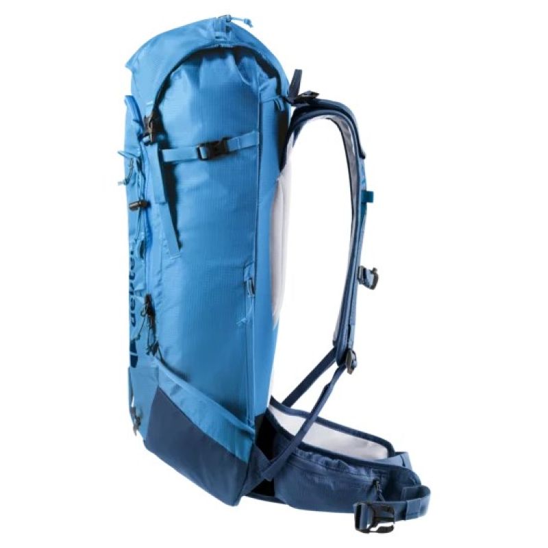 4. Deuter Freescape Lite 26 l Blue