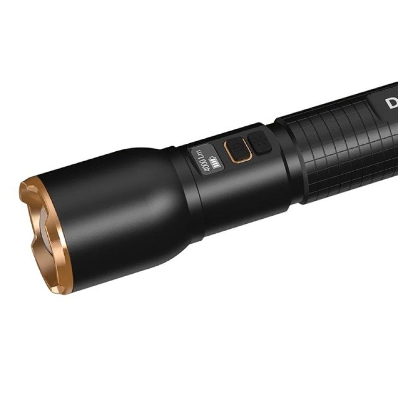 11. Duracell DF4000R Blister Flashlight