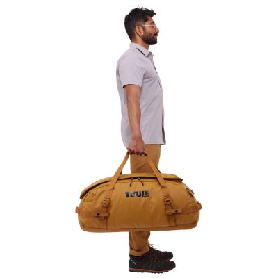 9. Thule Chasm TDSD303 Golden Brown Sports Bag 70L Polyester Brown