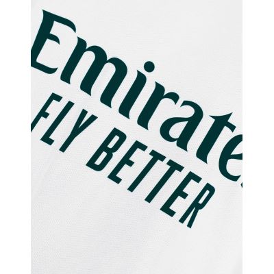 9. Real Madrid Mbappé Junior Shirt and Shorts Set Box RM26B1M