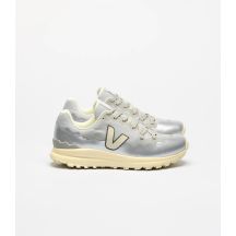 Veja FITZ ROY LI TREKSH SHARK_PIER_SILVER women's shoes (FT2320588A)