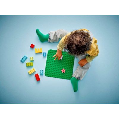 6. LEGO DUPLO CLASSIC 10460 Green Baseplate