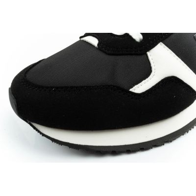 6. Tommy Hilfiger Men's Tjm Runner Casual Black Sneakers