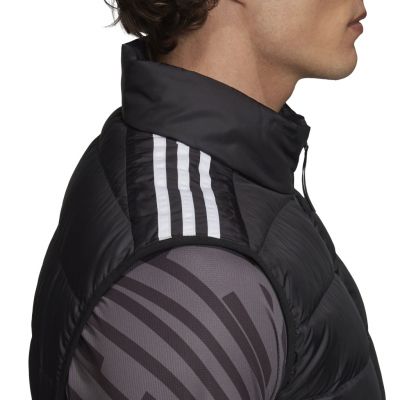 5. adidas Ess Down Vest M GH4583