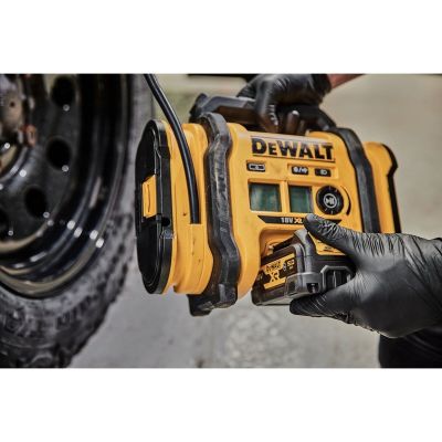 14. 18V Dewalt DCC018N-XJ Cordless Compressor