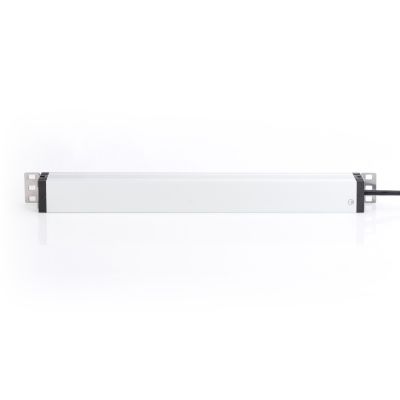 4. Digitus PDU 19" Rack Power Strip, 6x Schuko, 2.0m, 1x Unischuko plug, 16A, circuit breaker, aluminum profile