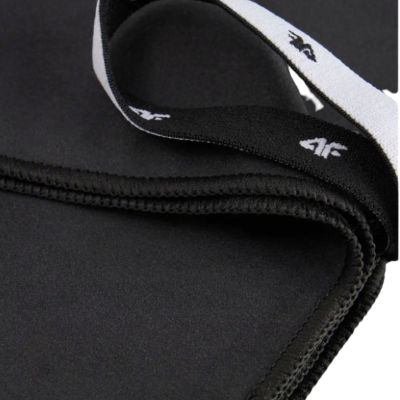 2. Towel 4F U074 65x90 cm deep black 4FWSS26ATOWU074 20S